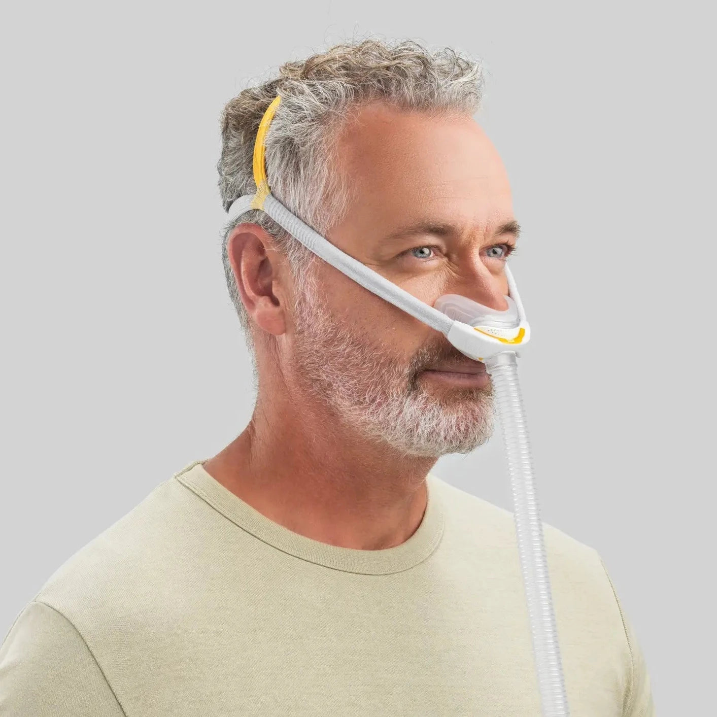 Front view of the lightweight F&P Solo Nasal CPAP Mask Autofit, enhancing patient compliance with therapy."