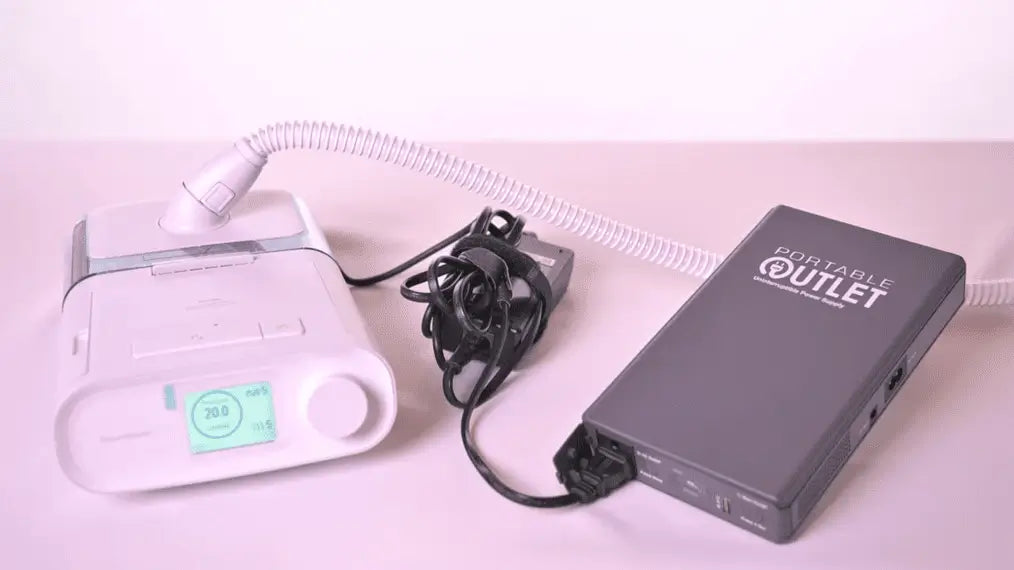 159W Rechargeable CPAP Battery plugged into dreamstation