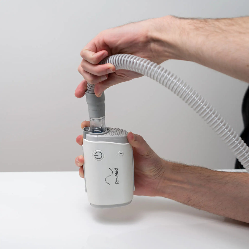 how to Connect Snugell AirMini CPAP Hose Connector