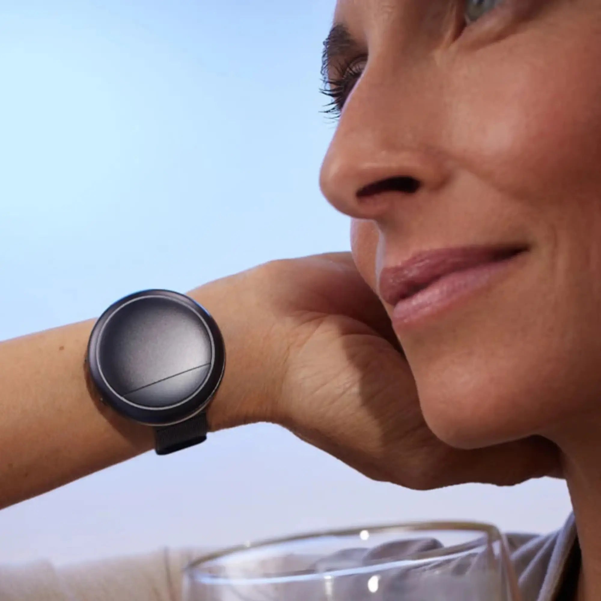 Embr Wave Temperature-Control Bracelet