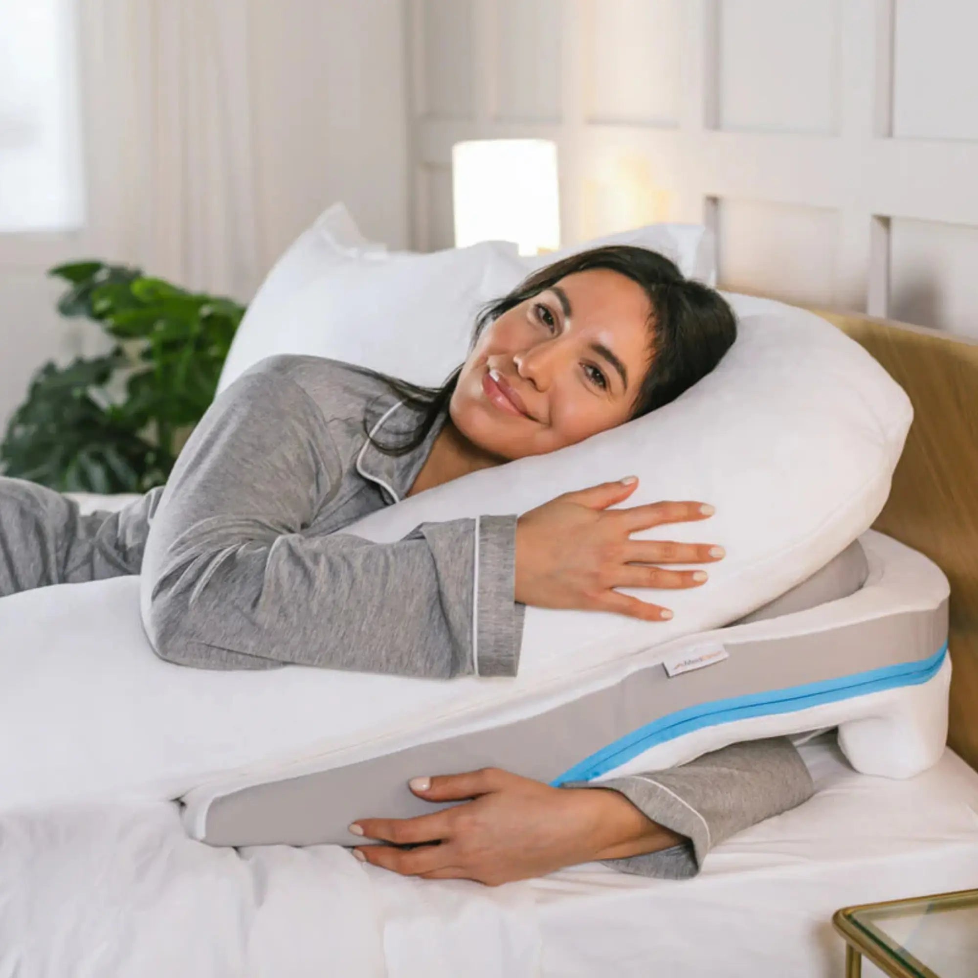 MedCline Pillow for Shoulder Pain Relief