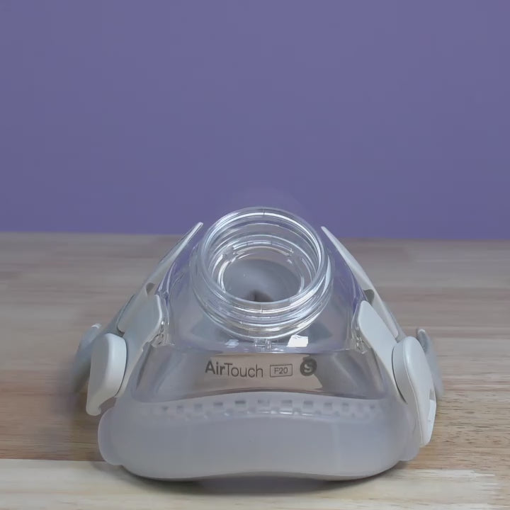 Removing the cushion of the AirTouch F20.
