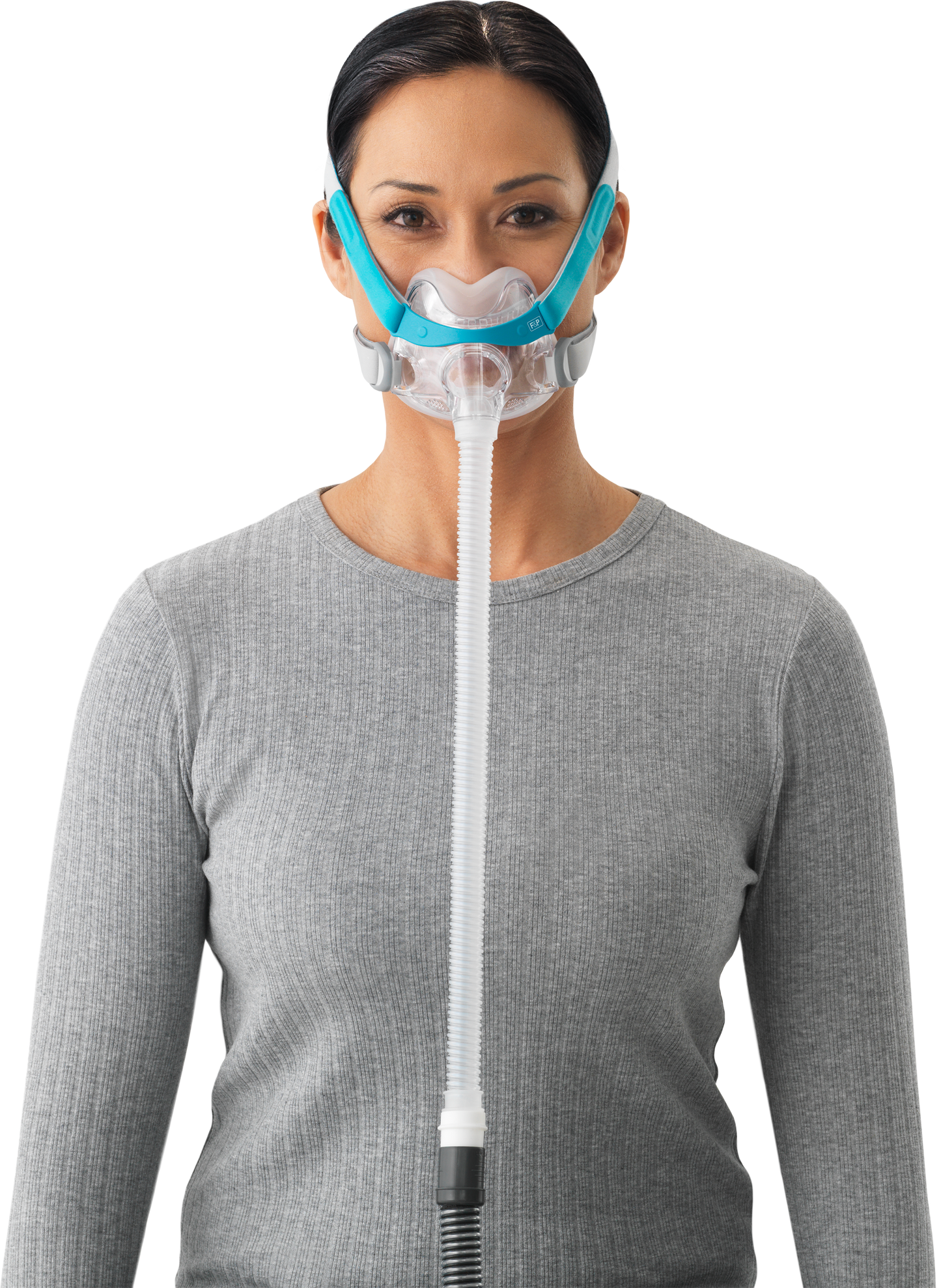 Front view of woman wearing the Evora full face mask.