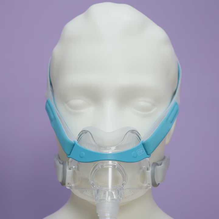 Unclipping the Evora Full Face Mask video